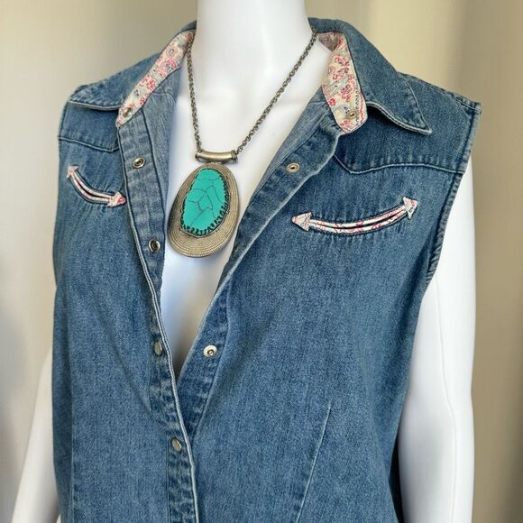 Vintage Boho Silver Tone Turquoise Pendant Necklace - Picture 3 of 8